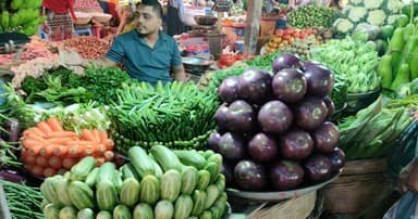 Adequate supplies keep vegetable prices within consumers' reach